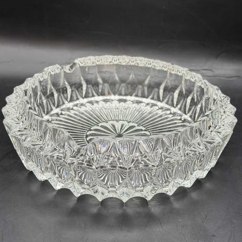 Vtg Crystal Clear Pressed Glass Ashtray Sunburst Cut Heavy Round 7.5 Inch MCM